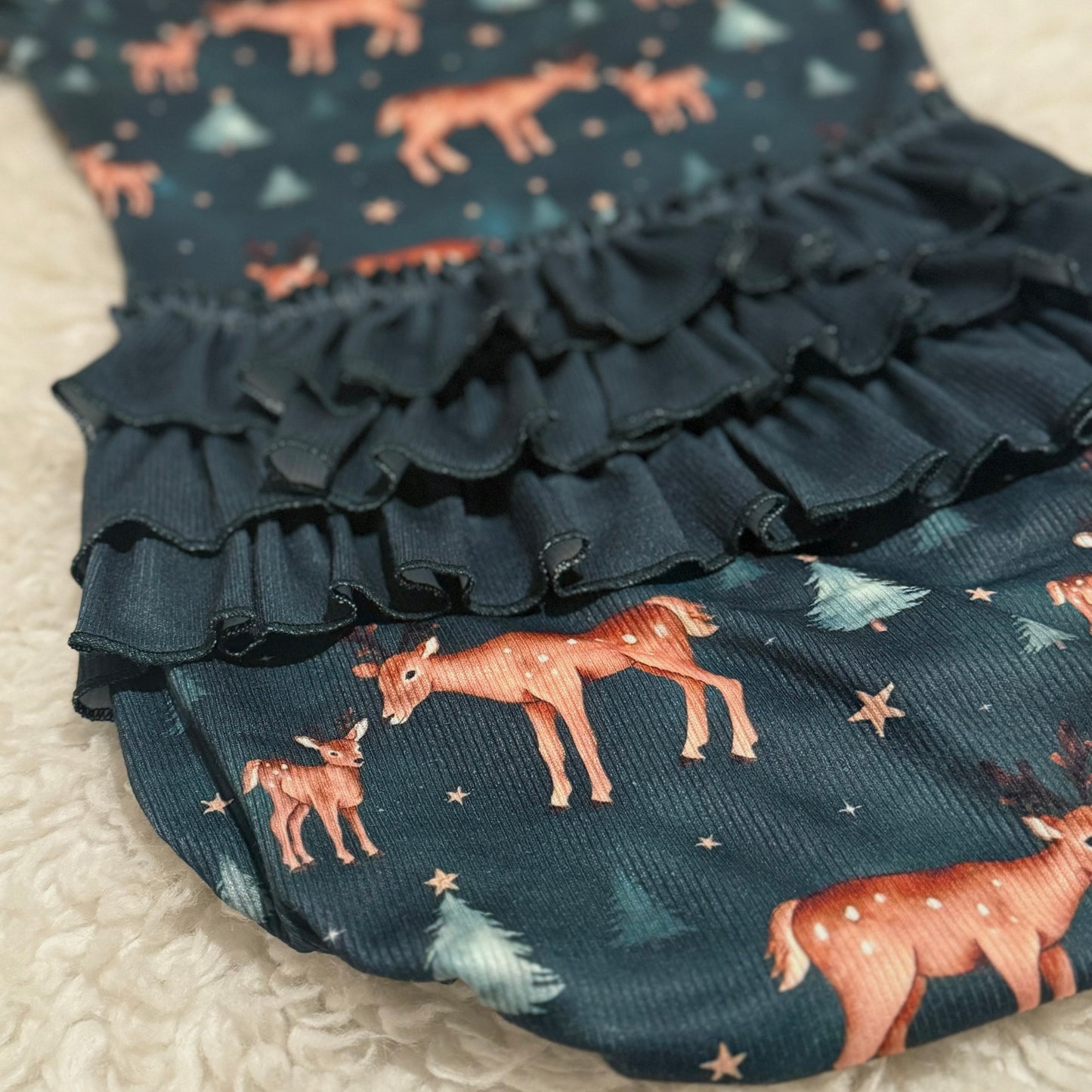 Evergreen Raindeer Cuddles | Ribbed Ruffle Oneise