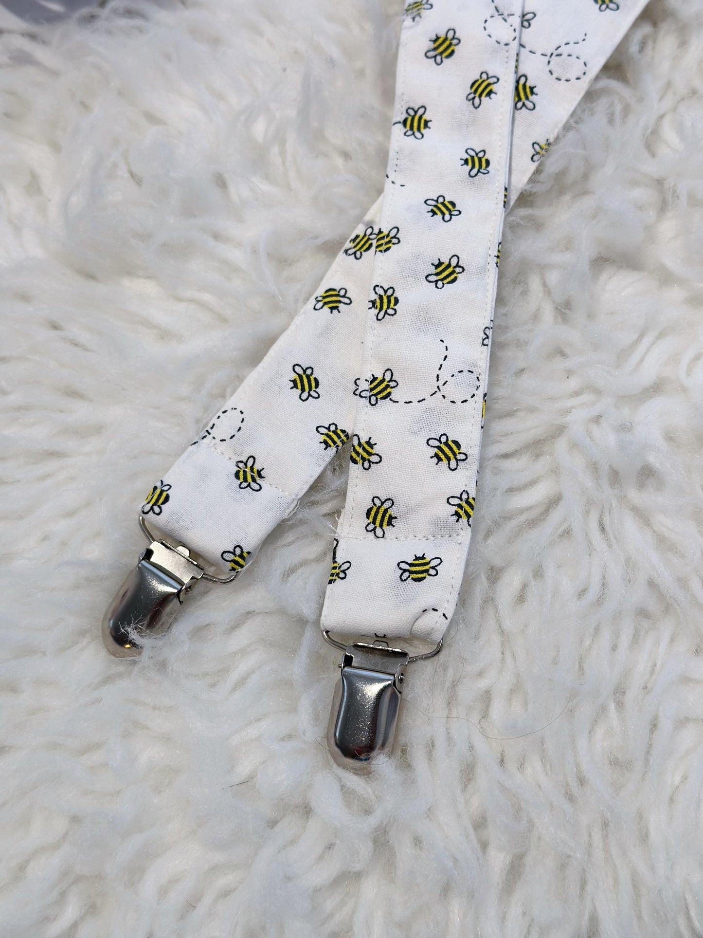 Cloth Bee Clip