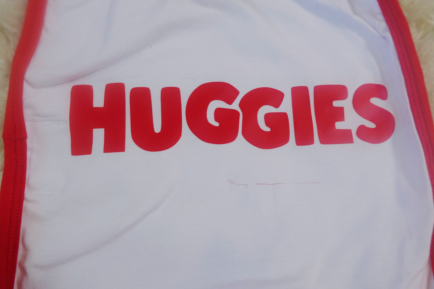 Hugs Bib